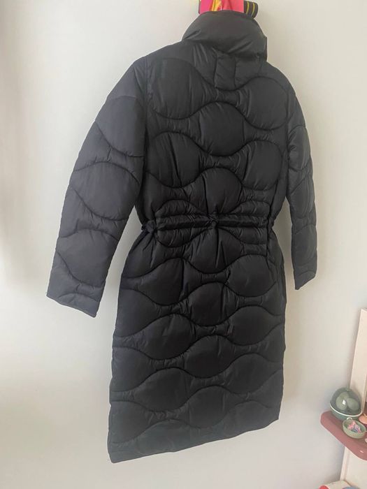 Жіноче пальто Reserved, стьобане