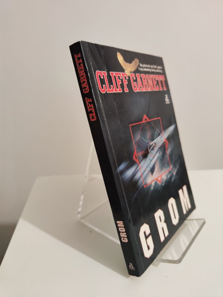 Grom - Cliff Garnett