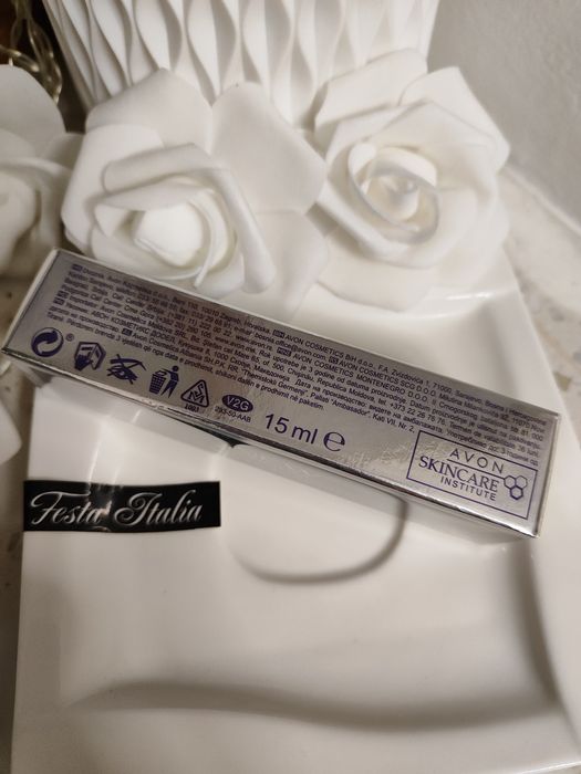 Korektor zmarszczek, Avon Anew Platinum