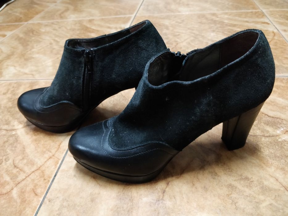 Bota de cano baixo Tamanho 40