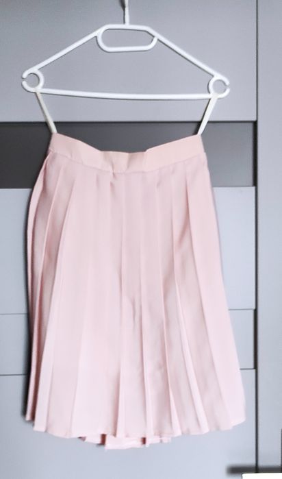 Różowa plisowana spódnica Rozmiar 40
