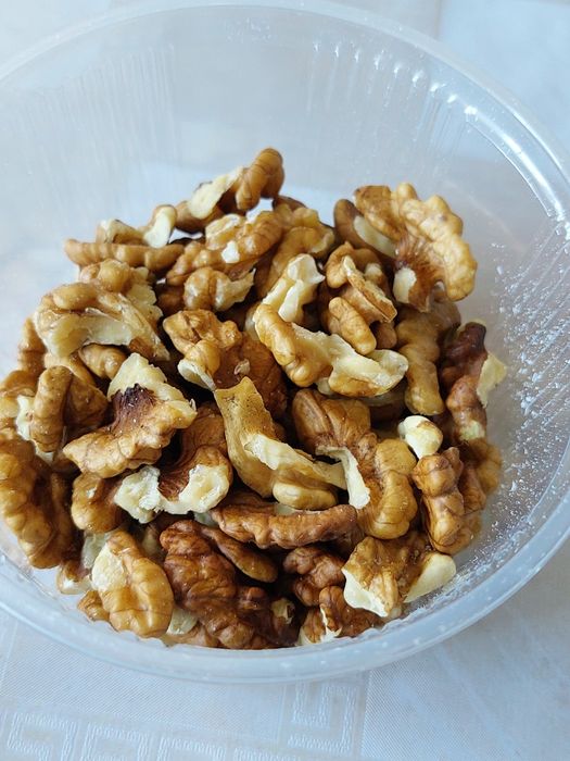 Грецькі горіхи лущені.
