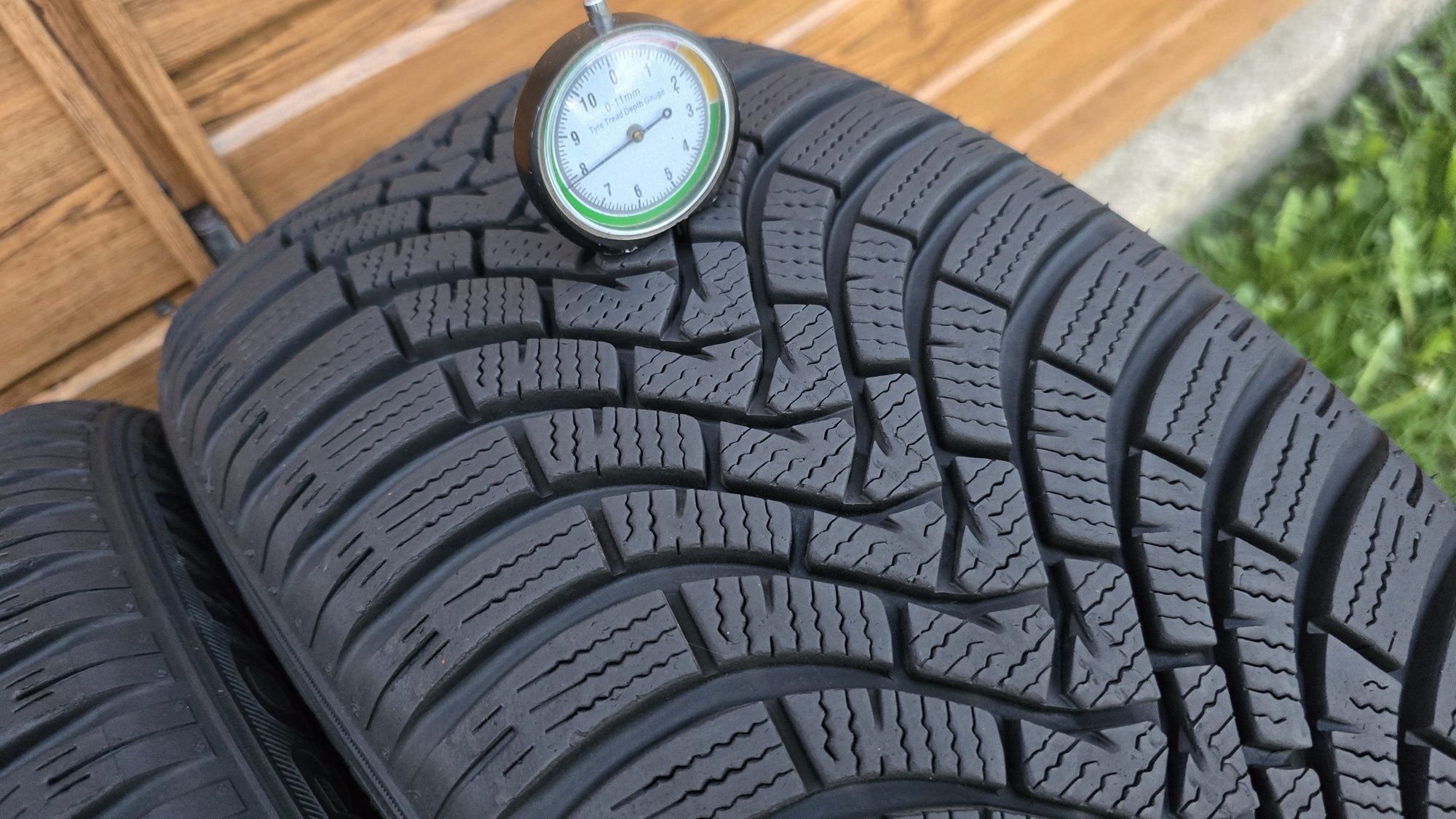 Opony 215/50R17 zimowe Falken. Jak nowe 8mm. Wysyłka, montaż.