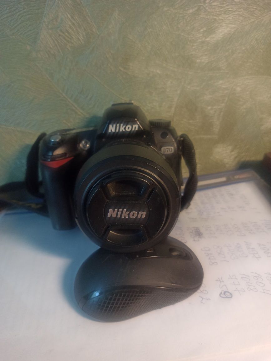 Цифровой фотоаппарат Никон д70