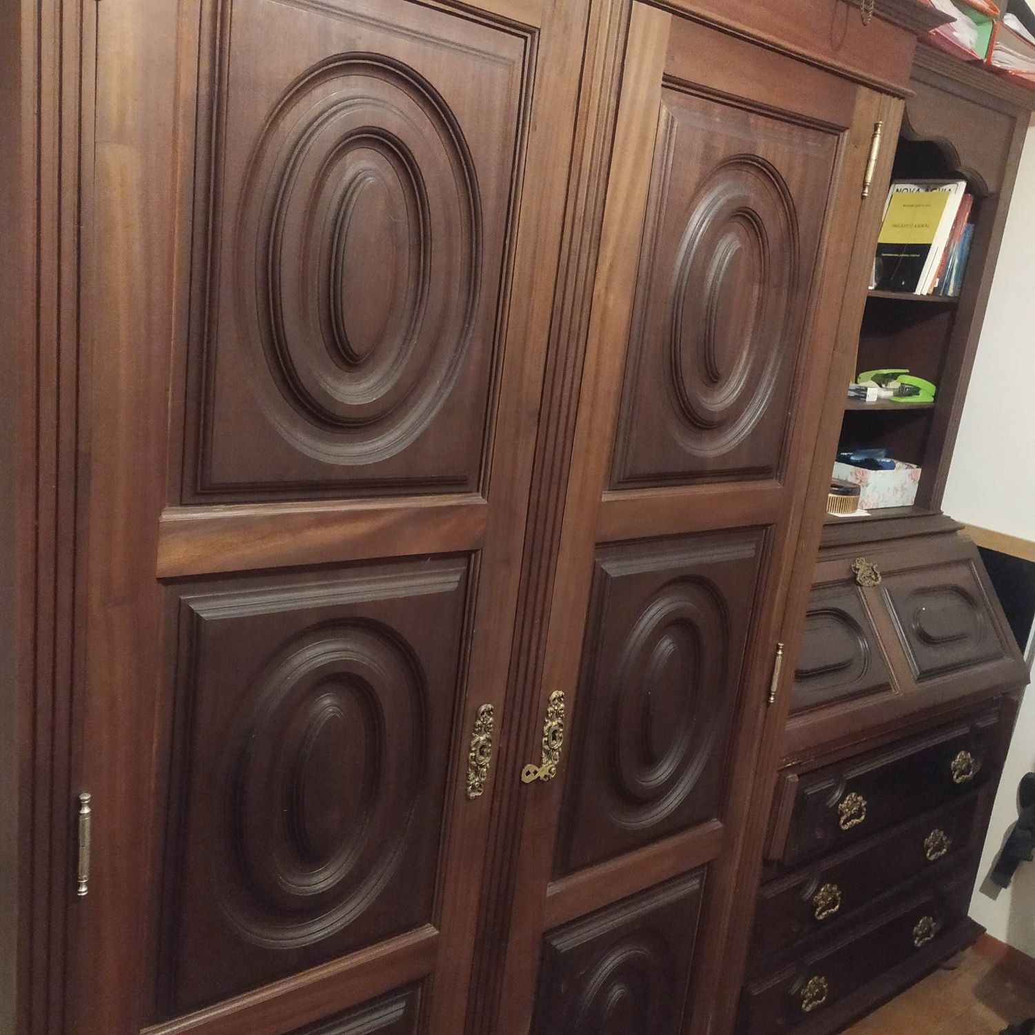 Alugo Quarto em casa sempre limpa