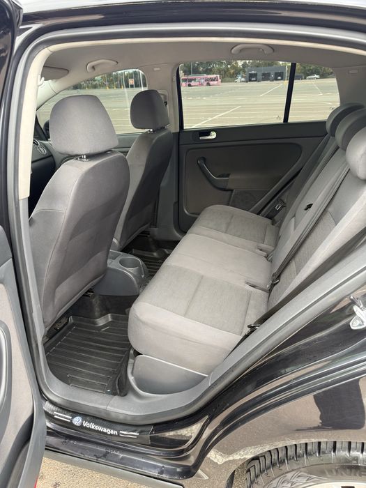 Volkswagen Golf Plus автомат