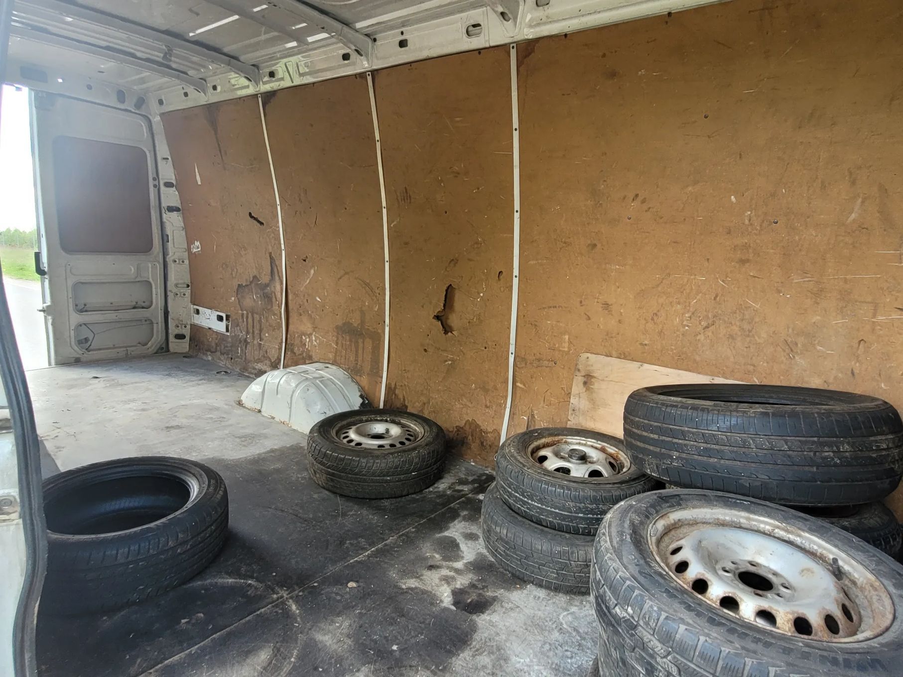 Iveco Daily  2.3HPI,130Km,L4 H2,Maxi,blizniak, z Niemiec zarejestrowany