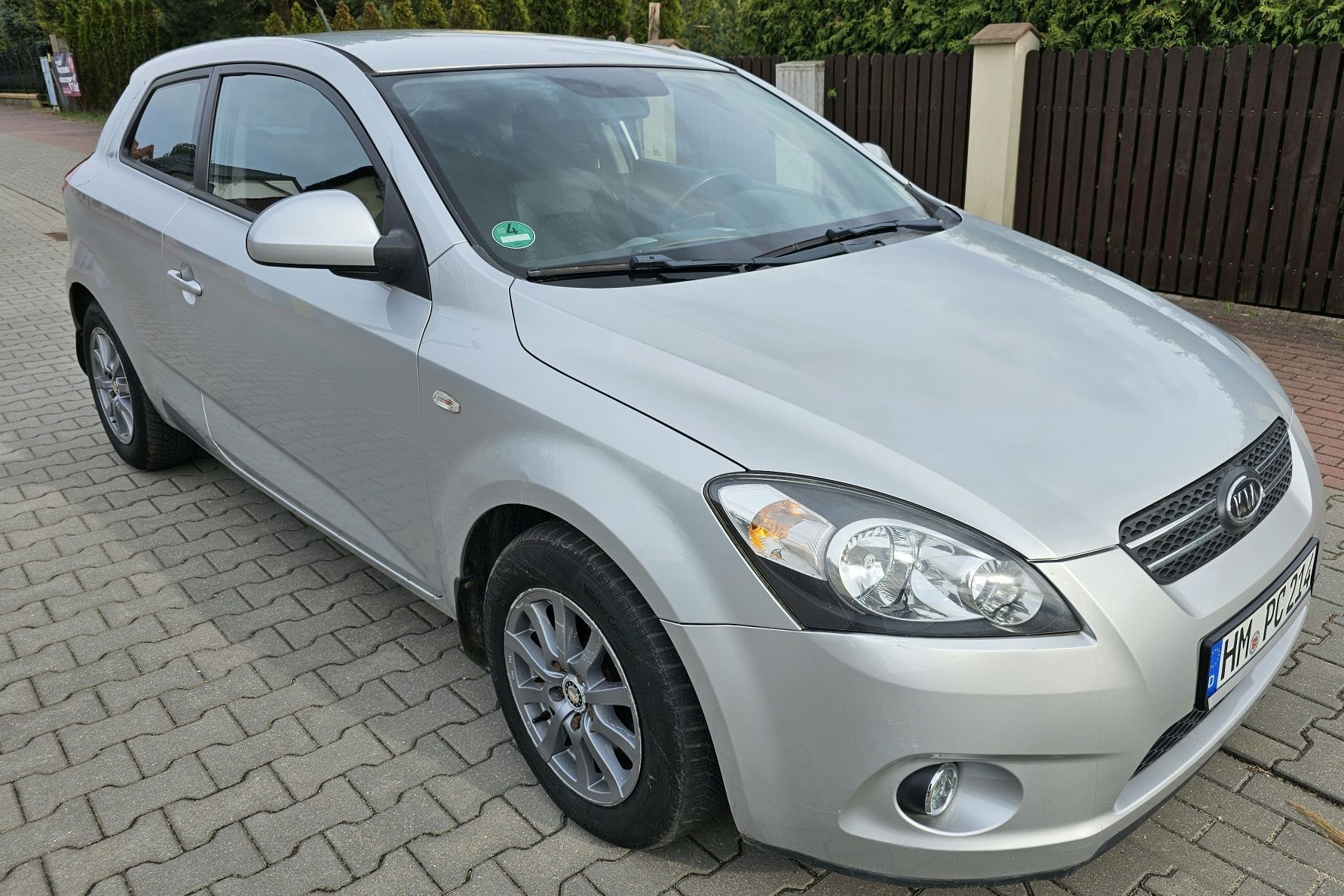 Kia Pro_cee'd Pro ceed 2009 rok 1,6 CRDi 115 kM 233100 km  KLIMATRONIC