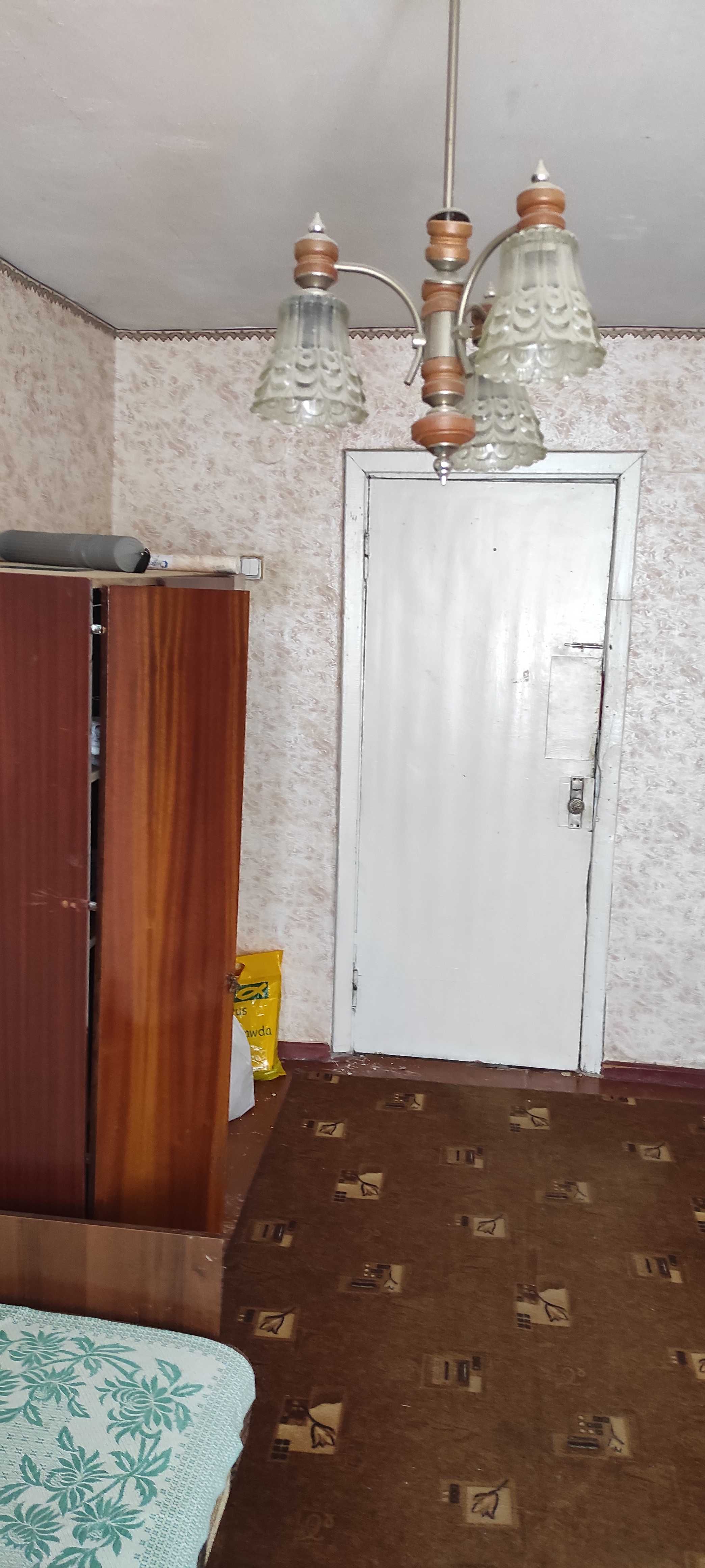 Продам кімнати в гуртожитку  Сумська обл,м.Конотоп.