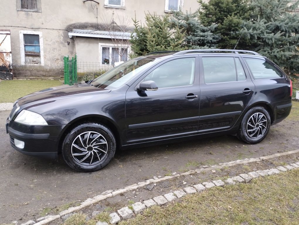 Skoda Octavia 1.6 benzyna klima