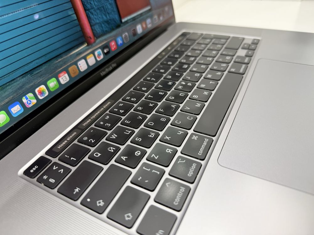 Apple Macbook Pro A2141 16 Mid 2019 (2021) i7-9750H/16GB /512GB /5300M