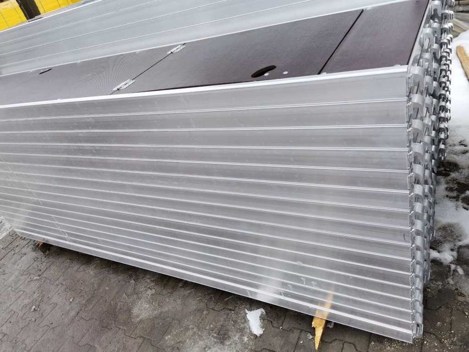Rusztowanie modułowe choinkowe 157 m2 typ rotax altrad L73 klinowe
