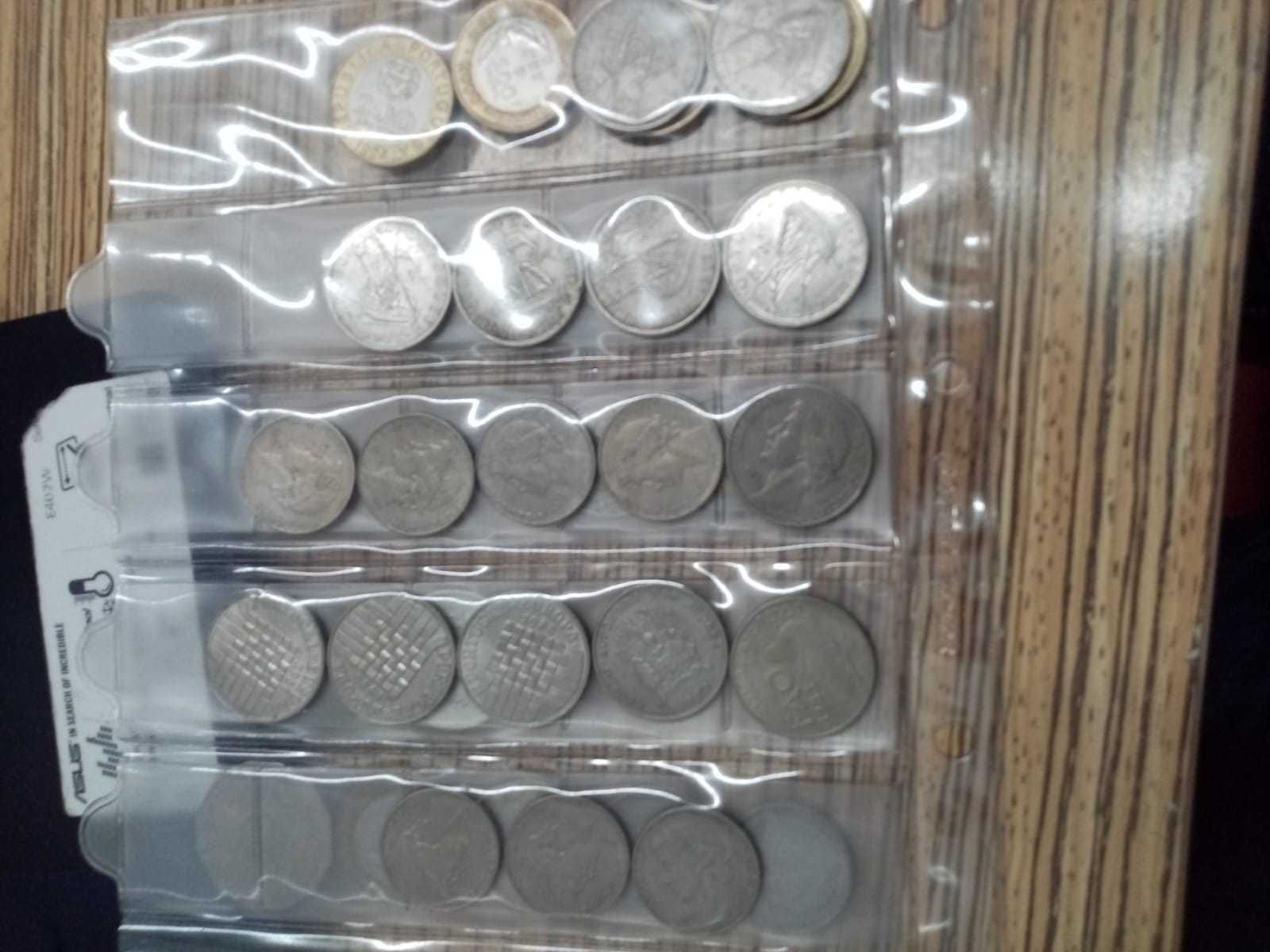 vendo varias moedas de colecçao e comemorativas com preço a combinar