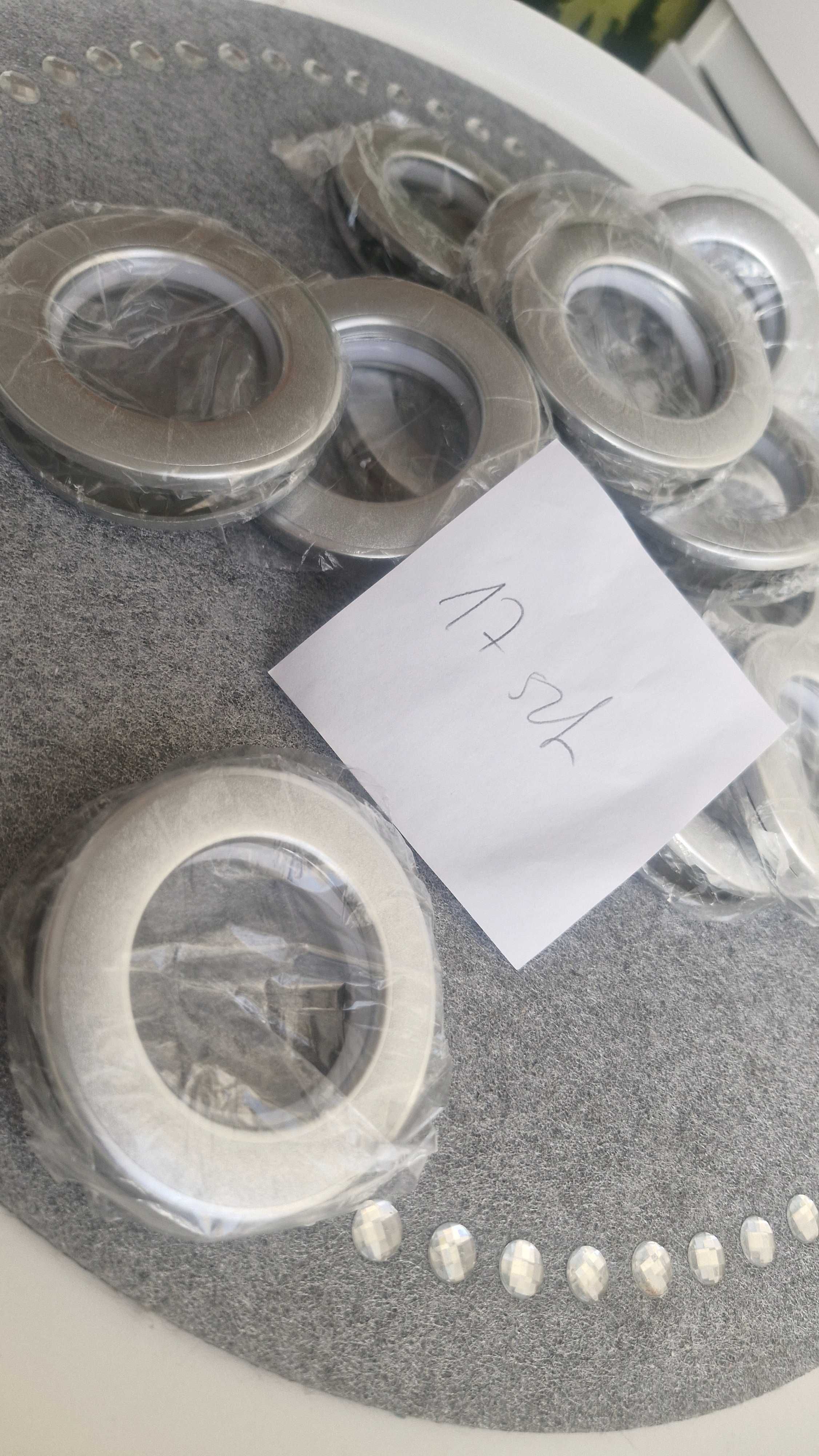 Przelotka oczka plastikowe oczka do firan