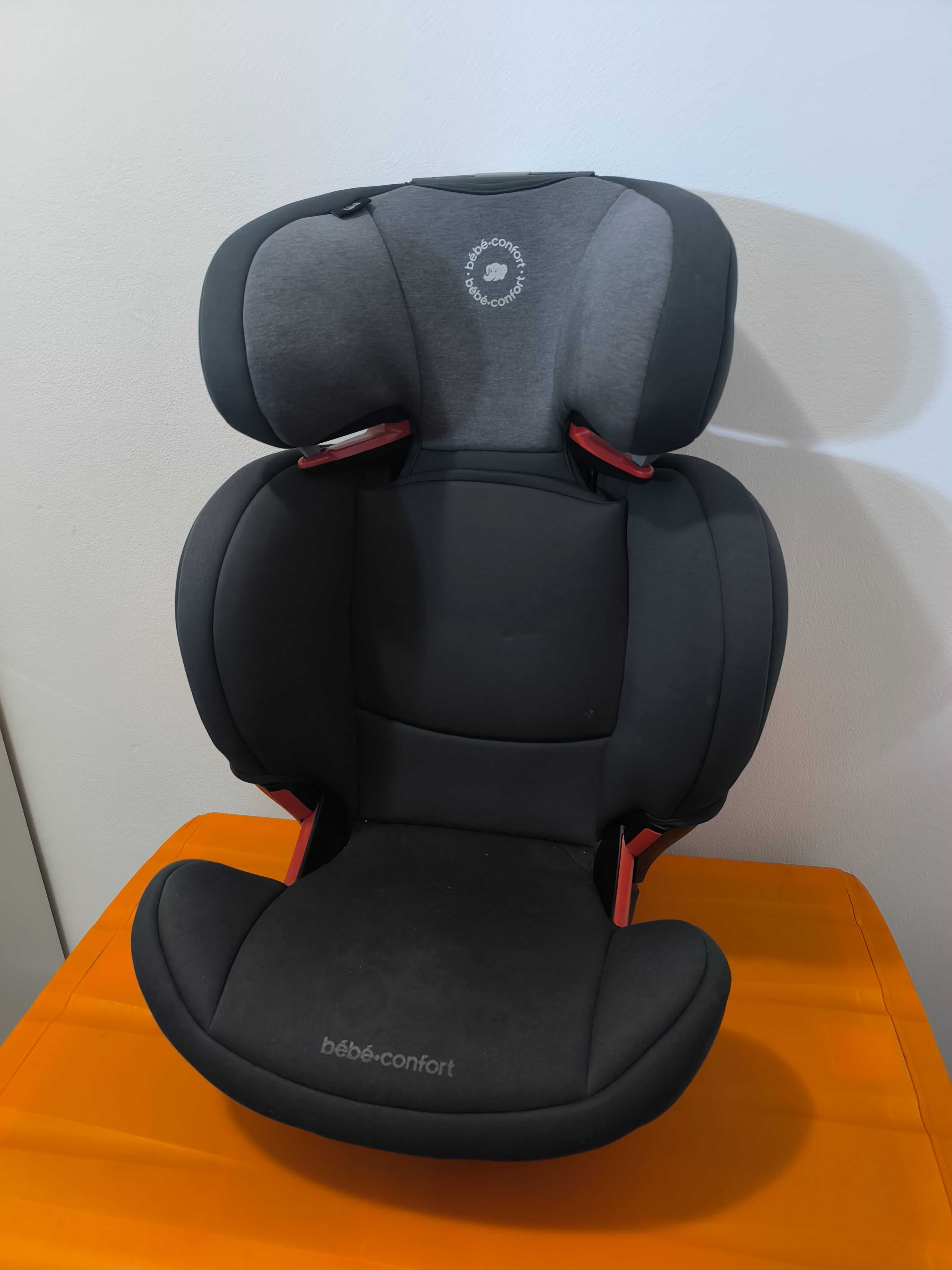 Cadeiras auto grupo 2/3
