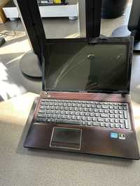 Laptop Lenovo niekompletny