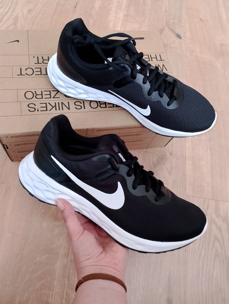 Nowe adidasy męskie nowe buty nowe Nike 44