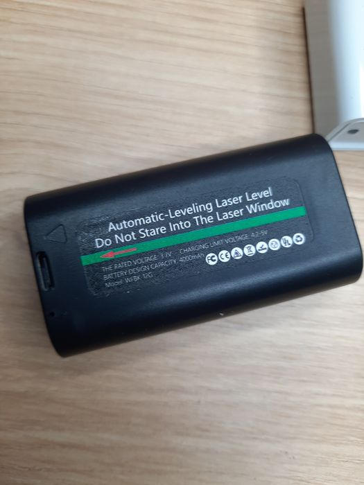 Laser 3D 360° 12 linii Profesjonalny Przenośny