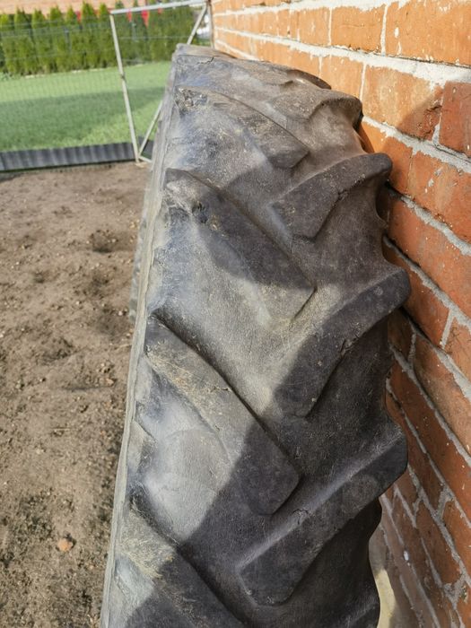 Opony rolnicze massey ferguson 255  12.4 r32