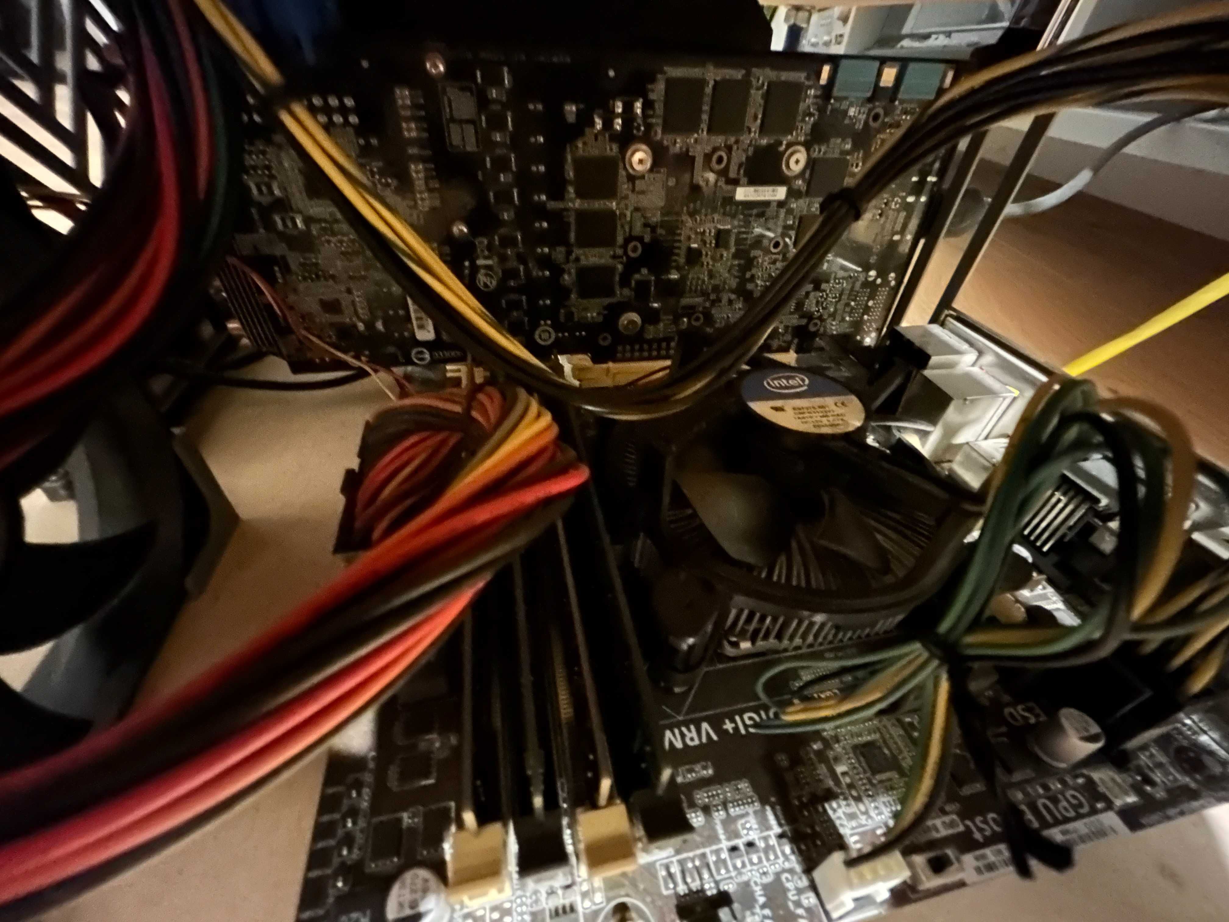Komputer stacjonarny i7-4770, 32GB RAM, 120GB SSD, GeForce GTX 770 4GB