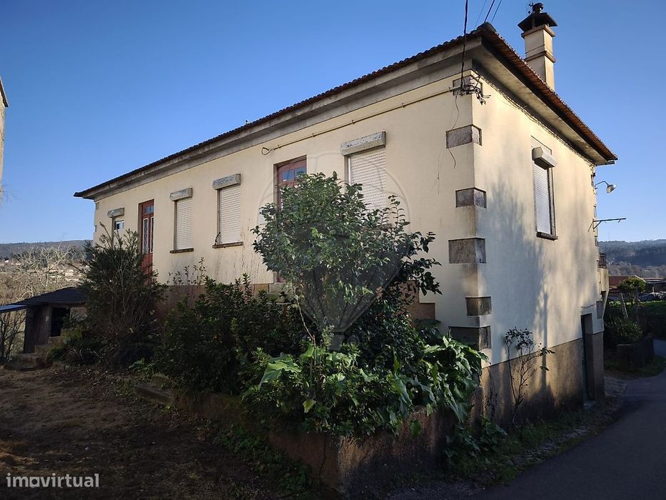 Moradia T3 para venda