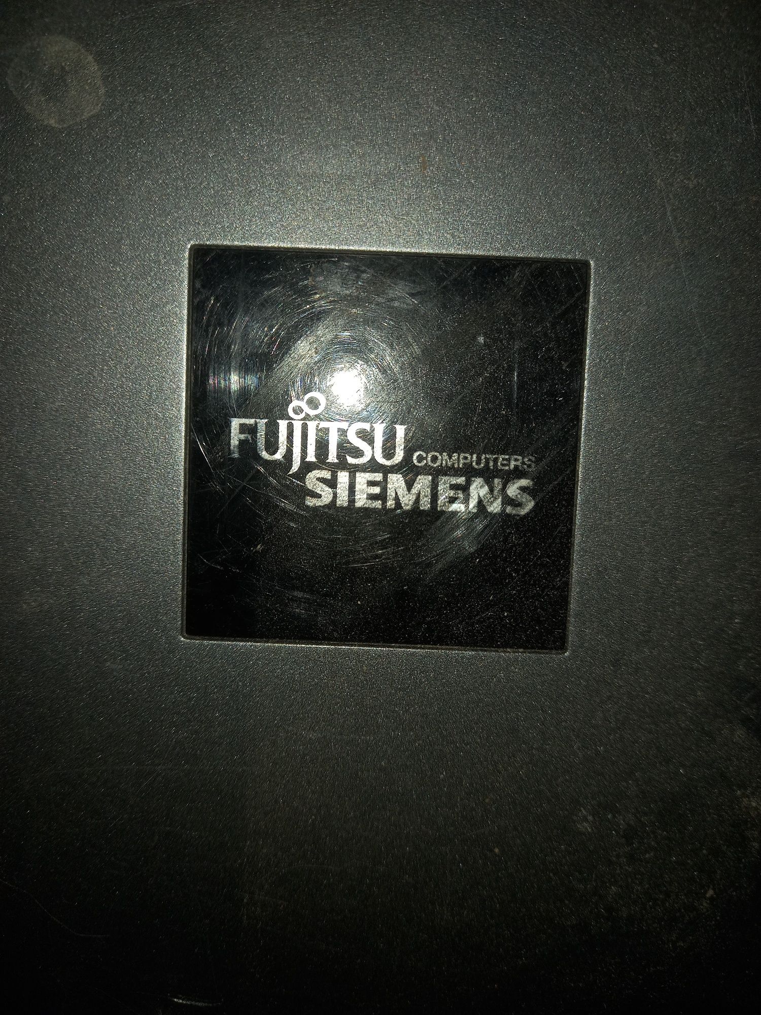 Laptop siemens 15.4"
