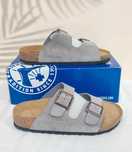 kapcieBirkenstockArizona szary nowe z metką UnisexTrampki 39