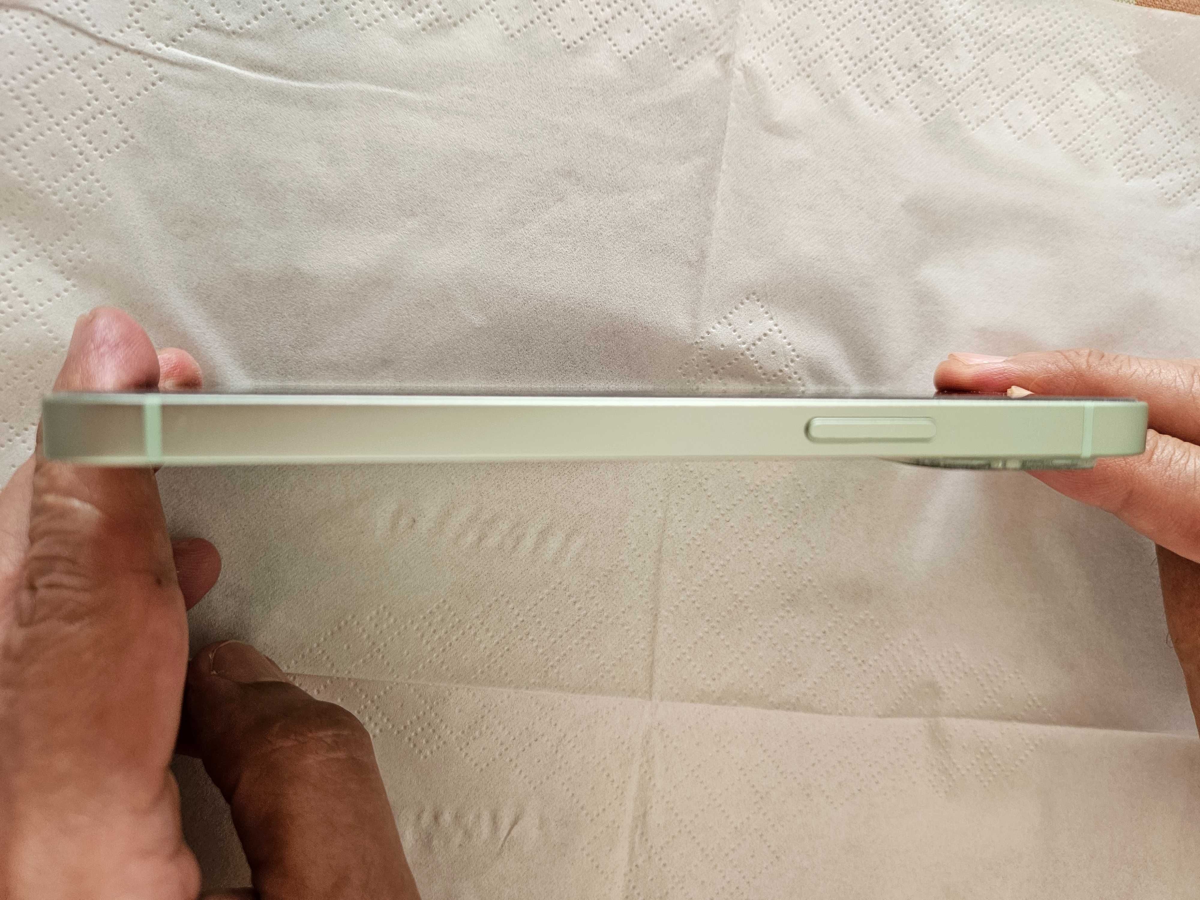 Iphone 12  128 GB