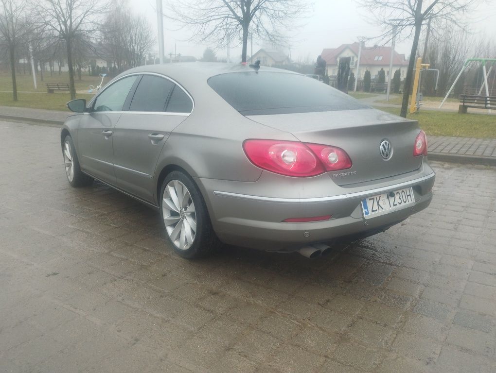 Volkswagen Passat CC 4 x 4.