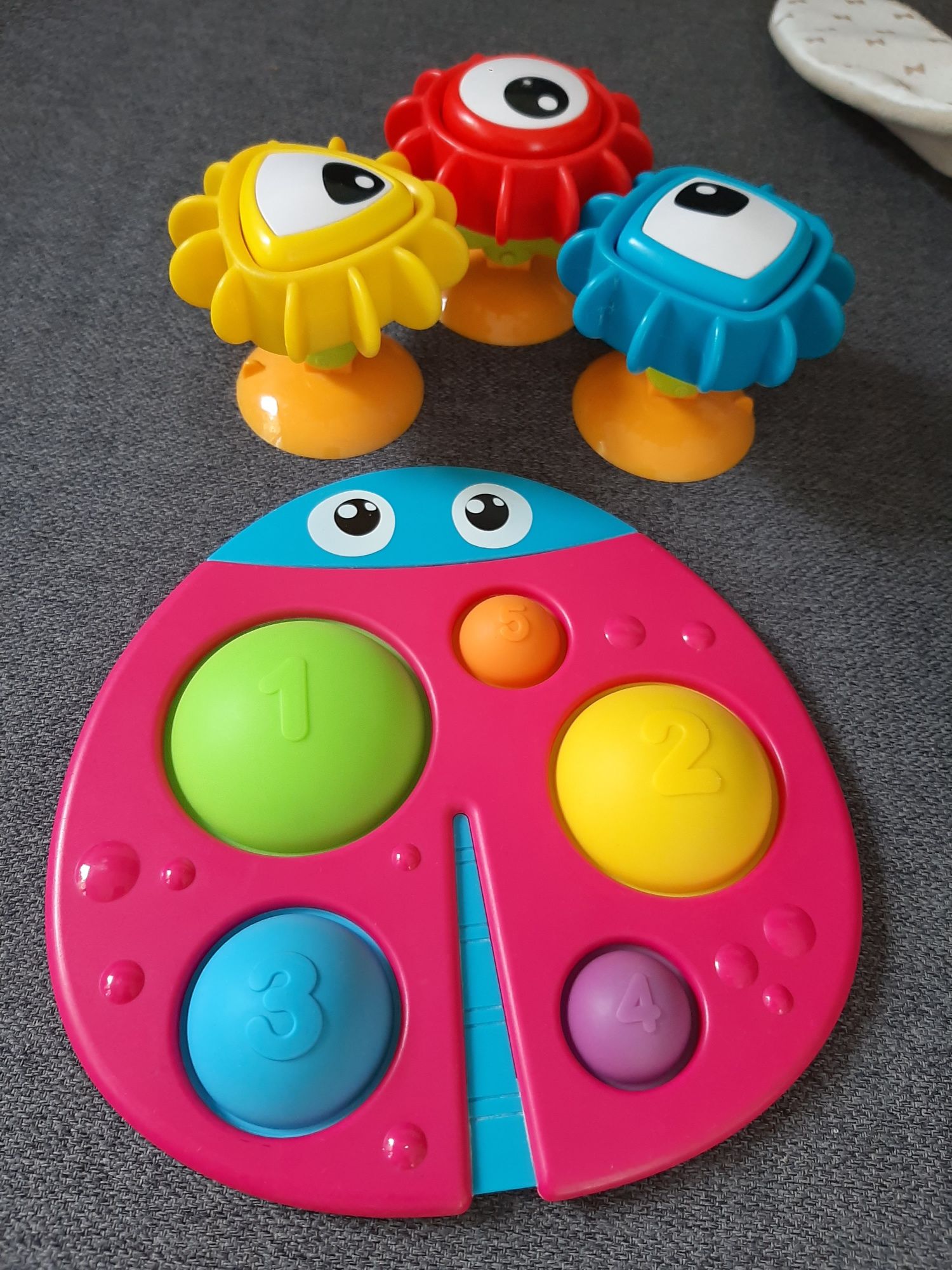 Zabawki sensoryczne STAN bdb. zestaw 5 szt.