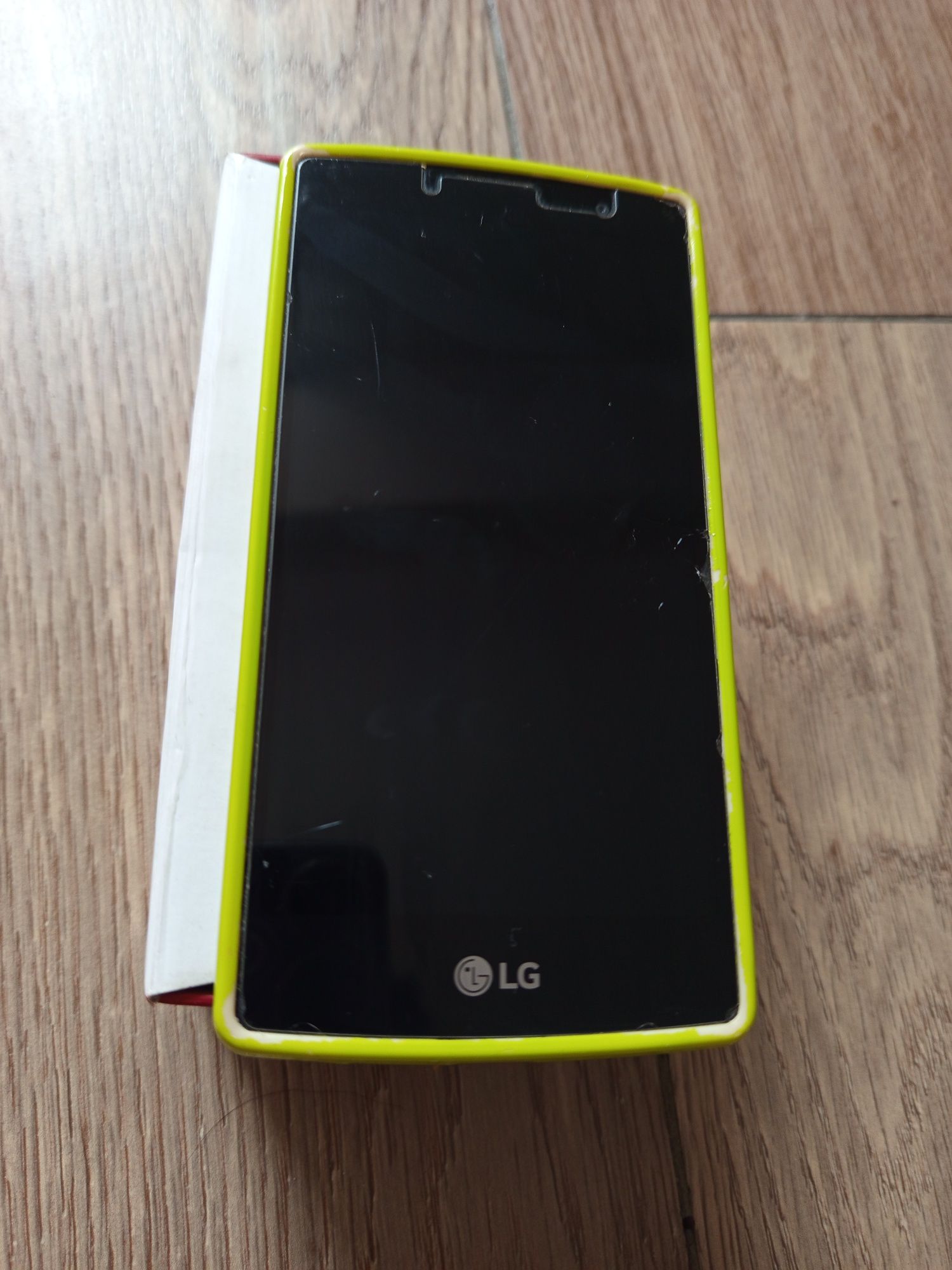 Sprzedam telefon LG