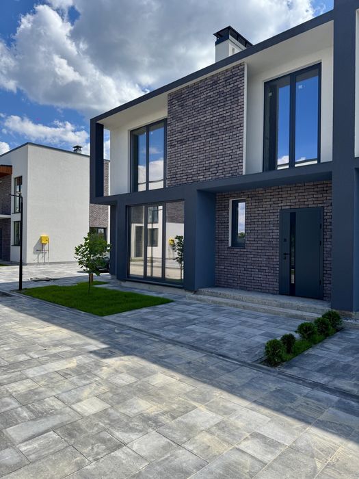 Продаж дуплекса Вишеньки Приозерна