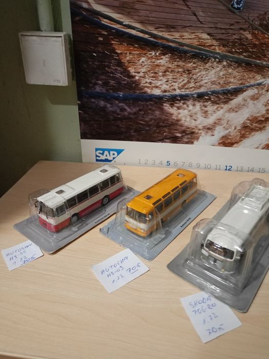 Sprzedam modele autobusów w skali 1:72. Możliwa wysyłka