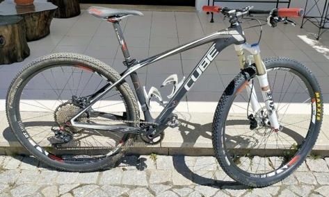 BTT - CUBE Carbono
