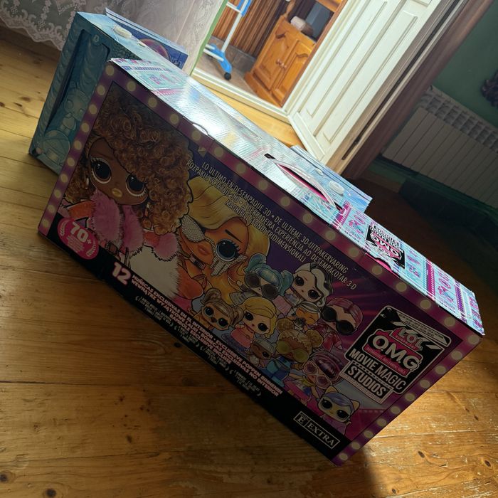 Коробки та картонні будиночки OMG LOL SURPRISE