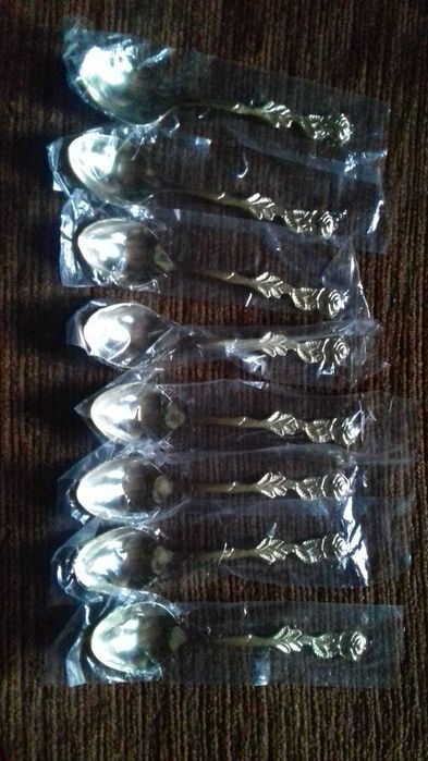 Łyżeczki   róże różyczki złocone