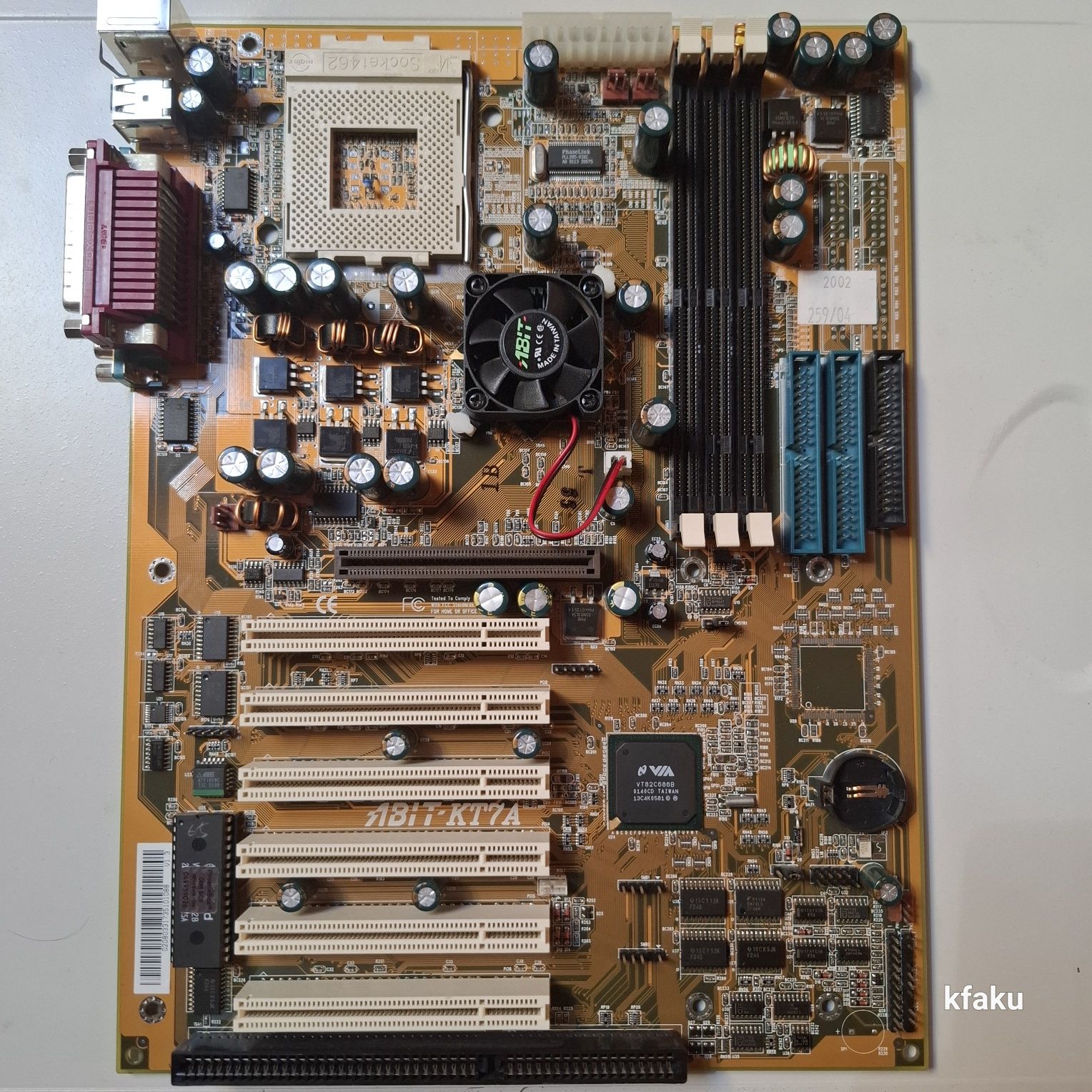 Płyta główna Abit KT7A socket 462, SDRAM, retro pc