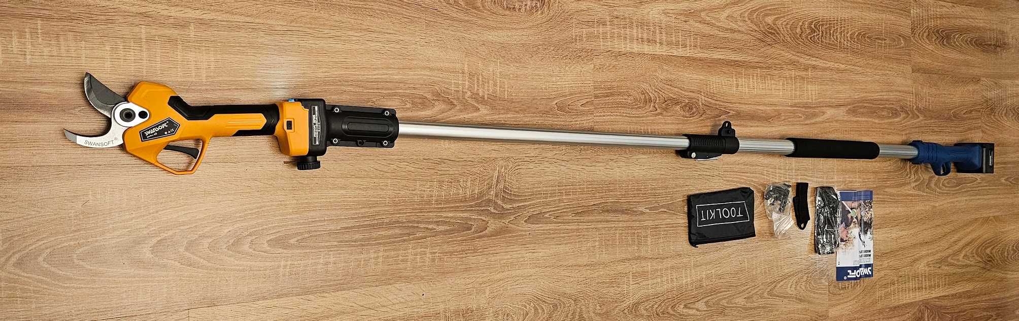 Sekator elektryczny akumulatorowy Swansoft PRU-45 2x 4Ah + ostrza