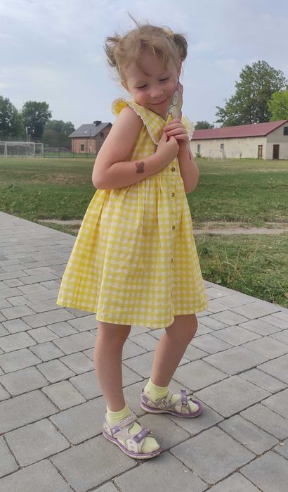 Плаття для дівчинки 4-5 років