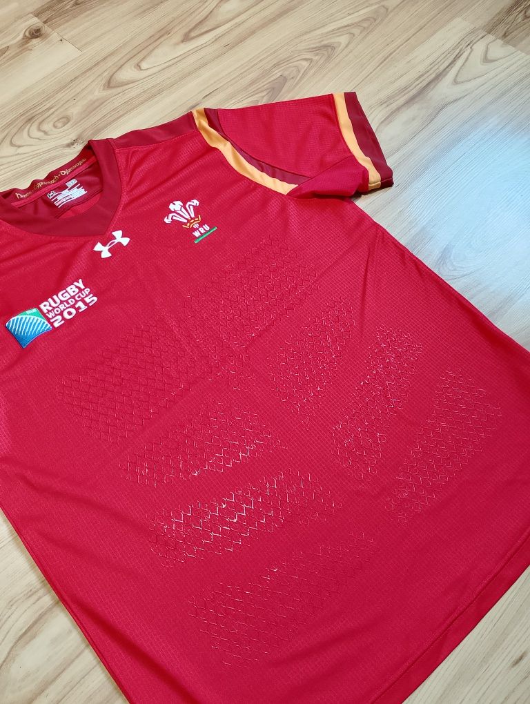 Czerwona Koszulka Sportowa Klubowa Under Armour Rugby World Cup 2015