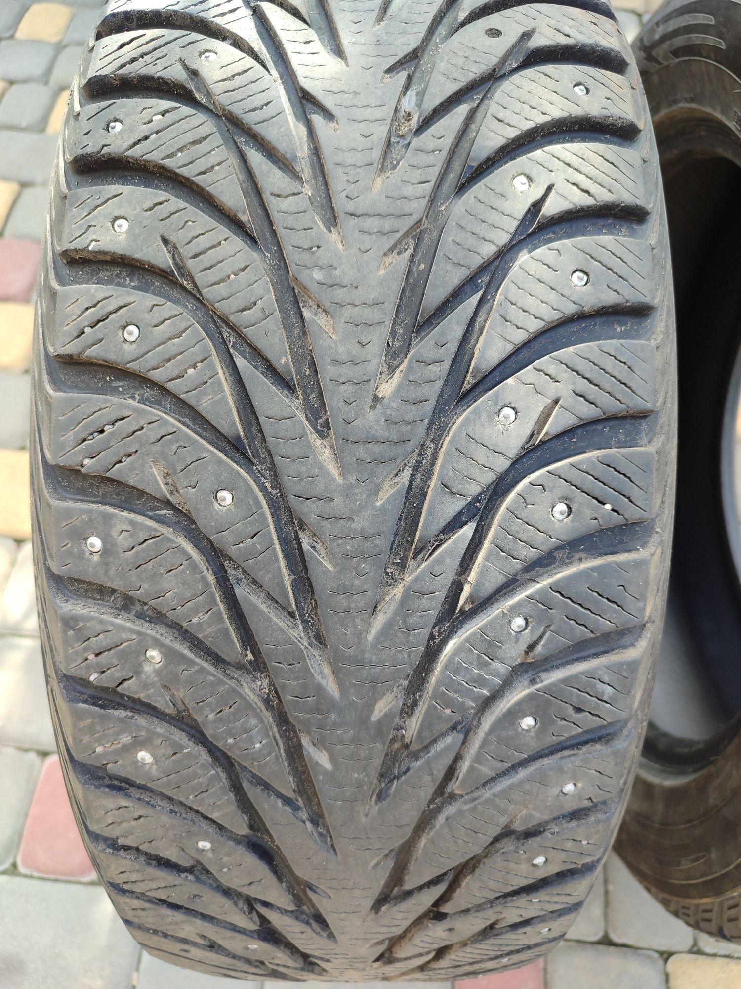 Резина Yokohama 235/55/r17