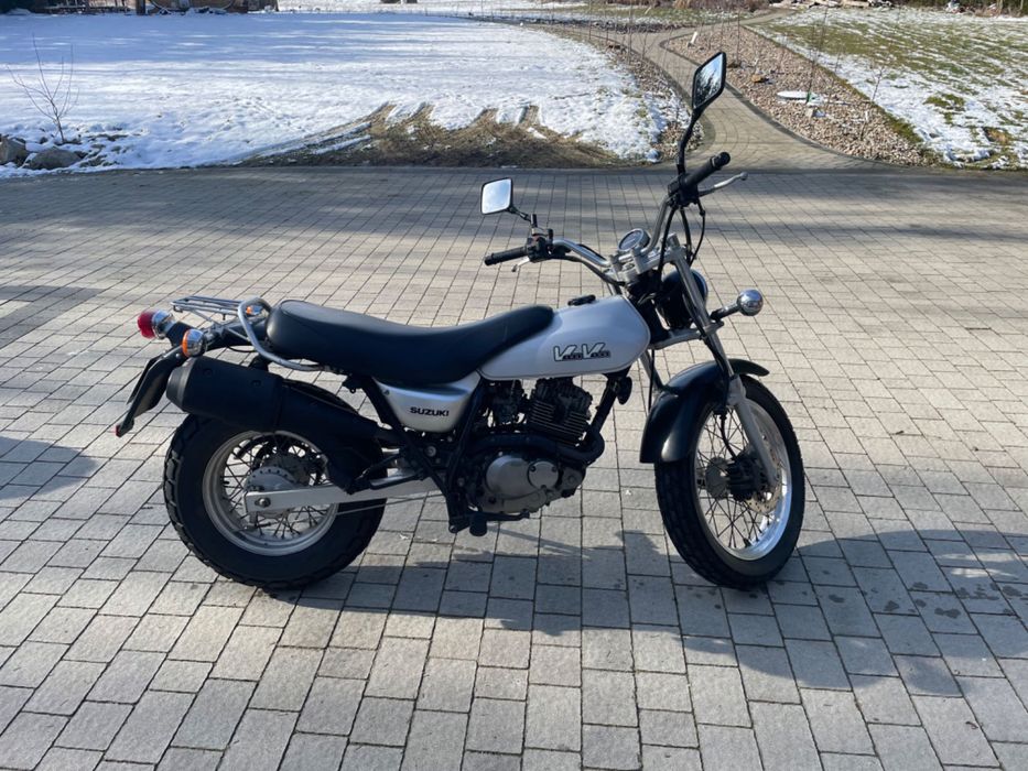 Suzuki rv 125 van van