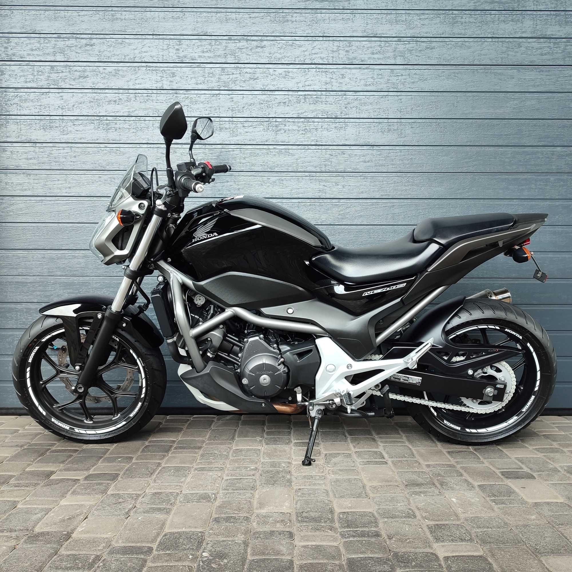Продам мотоцикл Honda NC700S (0691)