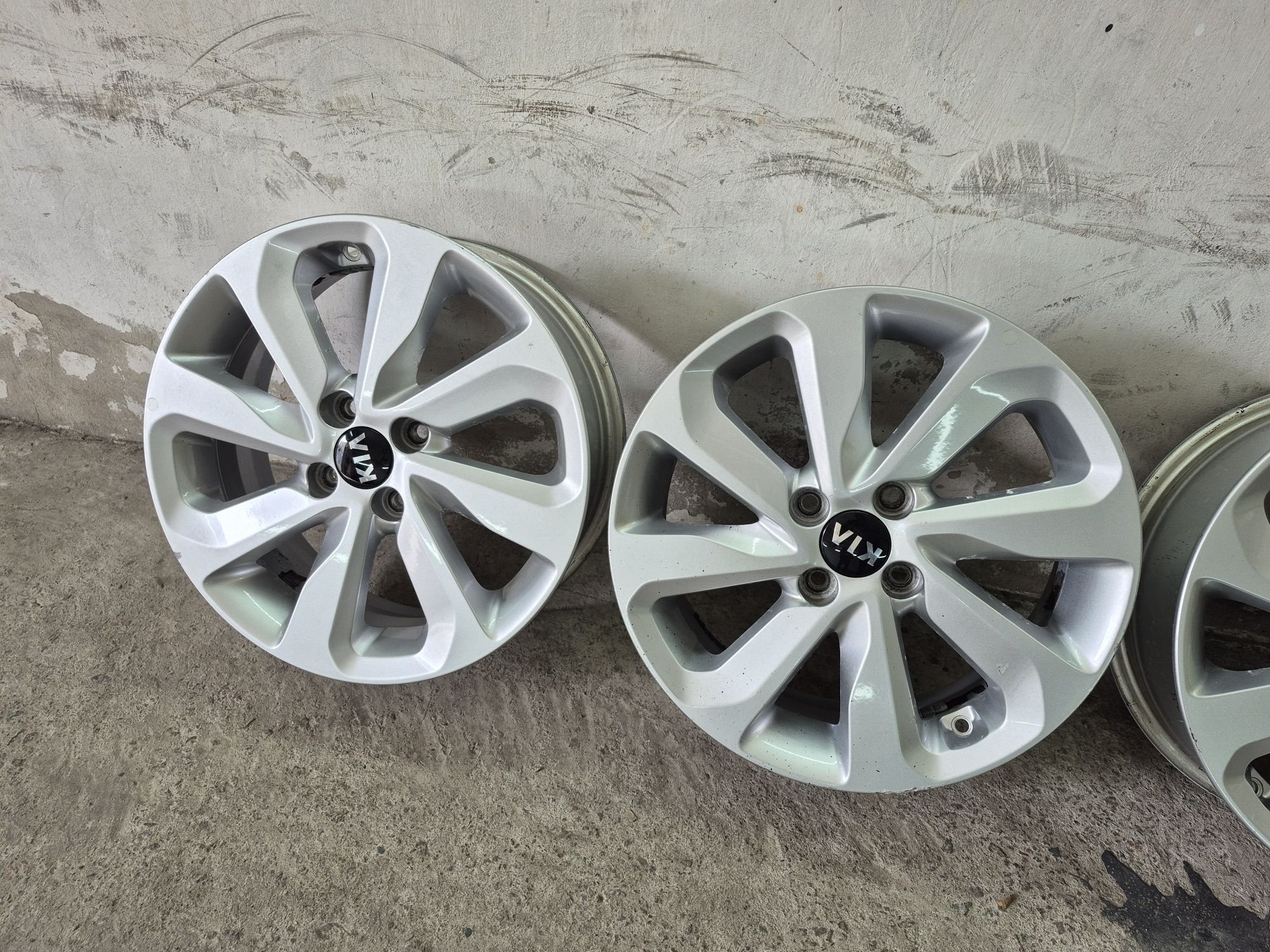 Продам оригінальні литі диски р16 4×100!