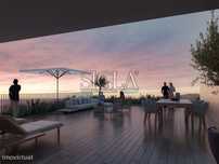 T3 Duplex em Primeira Linha de Mar