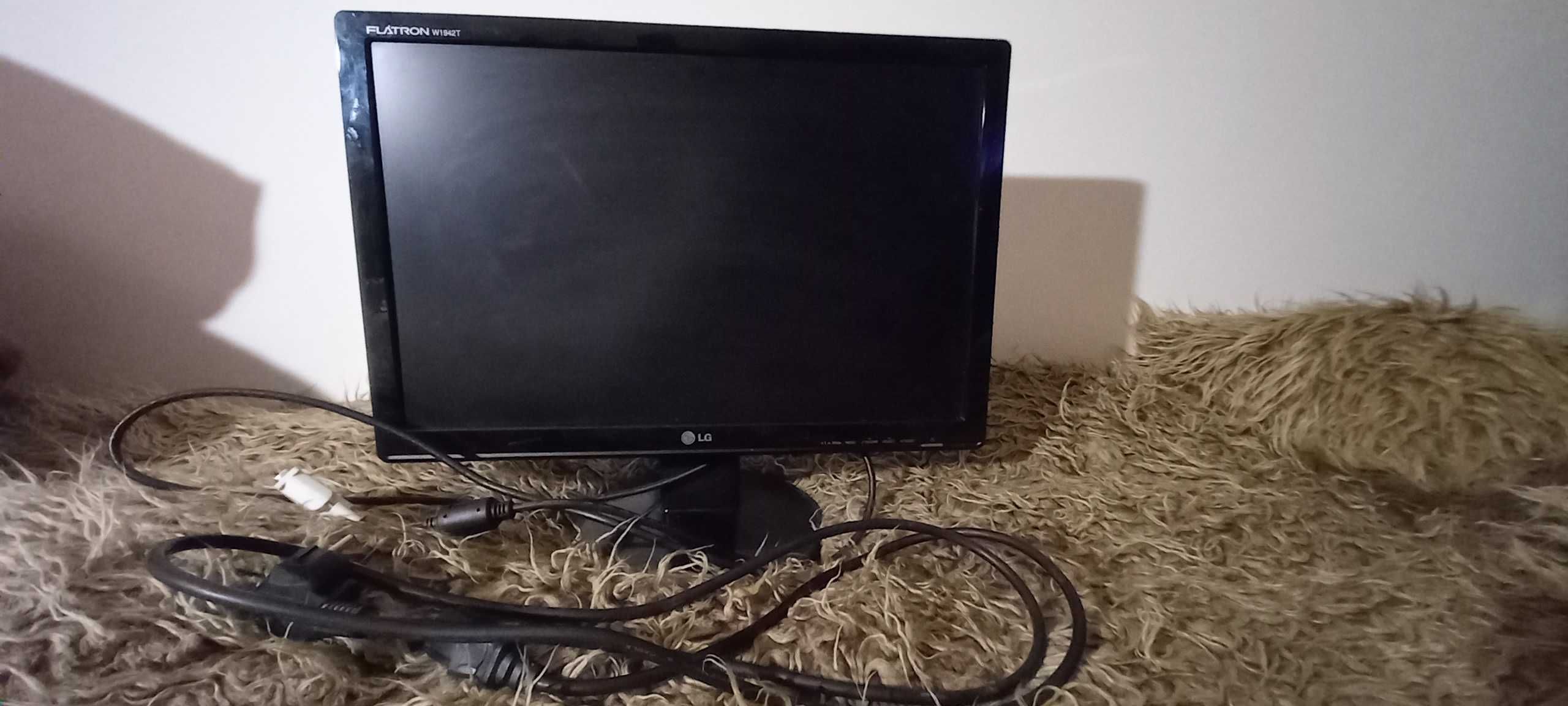 monitor Flatron LG 19" stan bardzo dobry