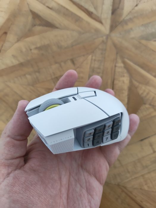 Rato Corsair Scimitar Elite Wireless SE