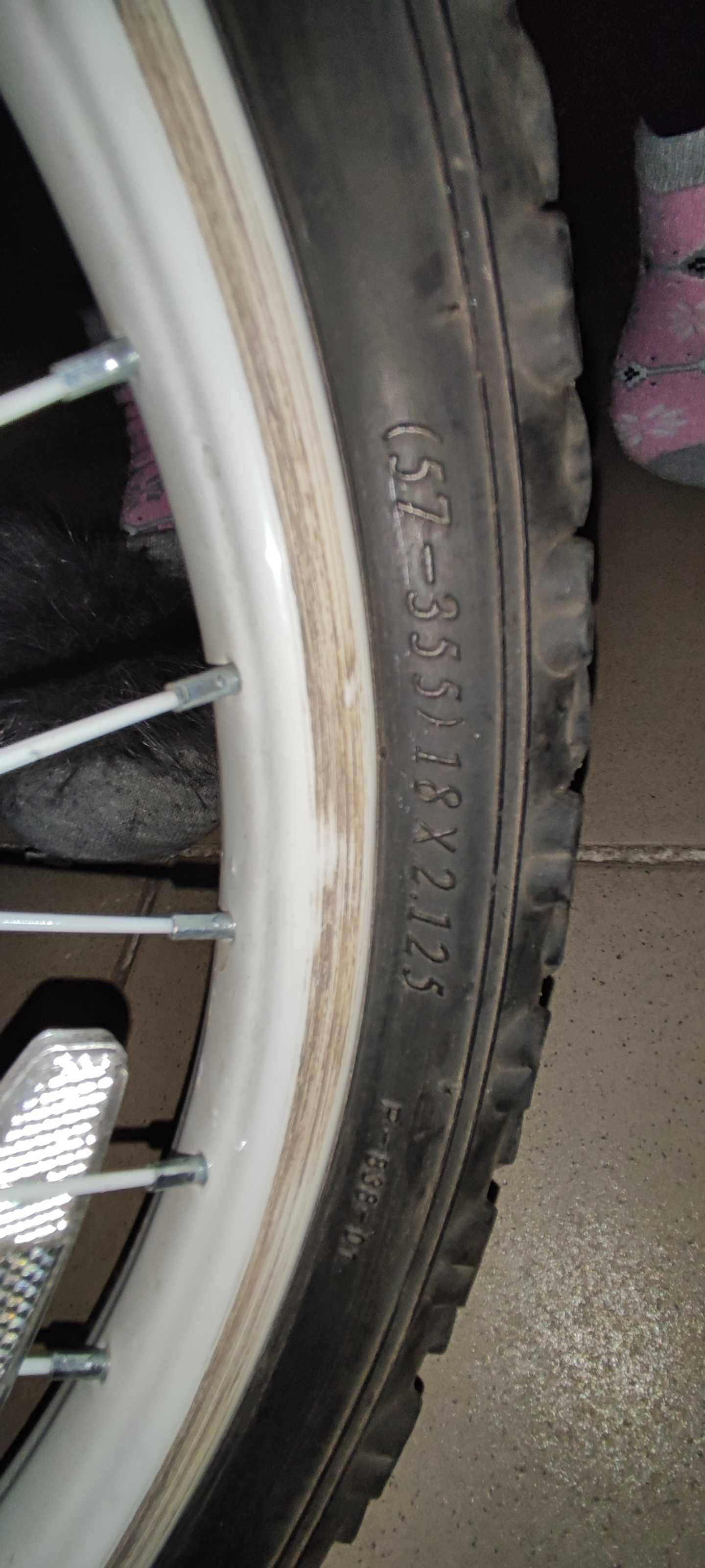 Продам дитячий двоколісний велосипед для дівчинки