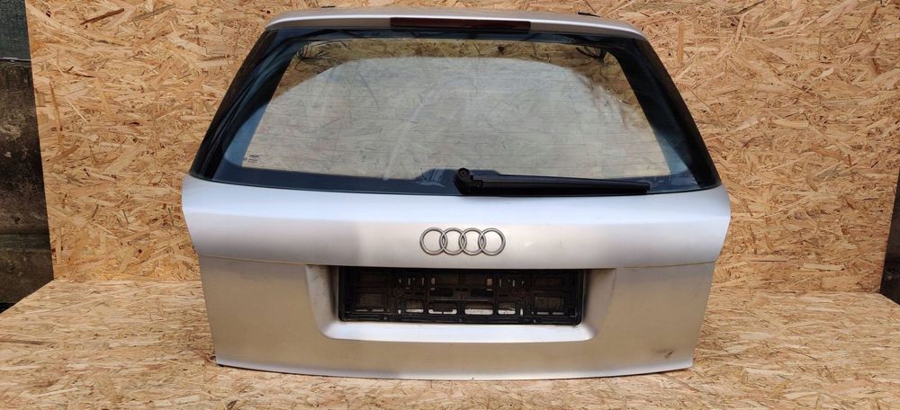 TYLNA KLAPA TYŁ AUDI A4 B6 MAŁYSZ KOMBI SREBRNA
