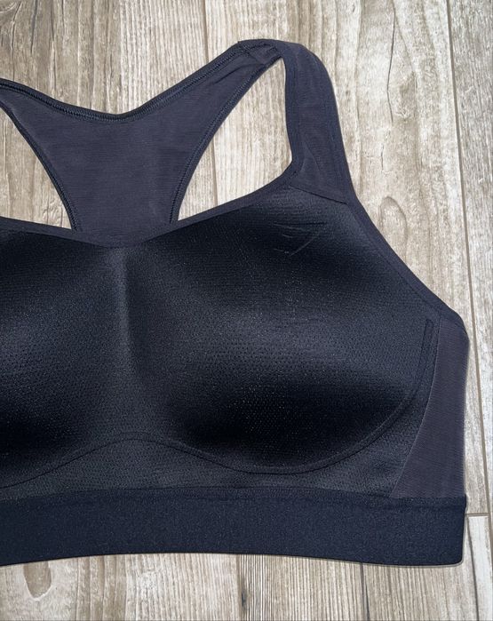 Gymshark Фірмовий оригінальний спортивний топ, бра